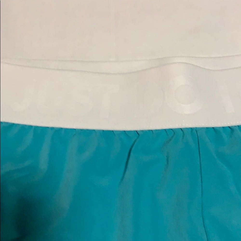 Nike shorts - Picture 3 of 7